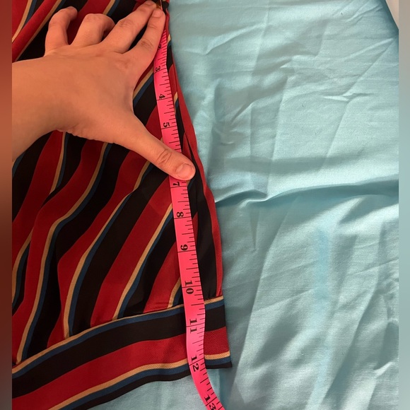 Forever 21 Lightweight open tied back long sleeves - Picture 5 of 8